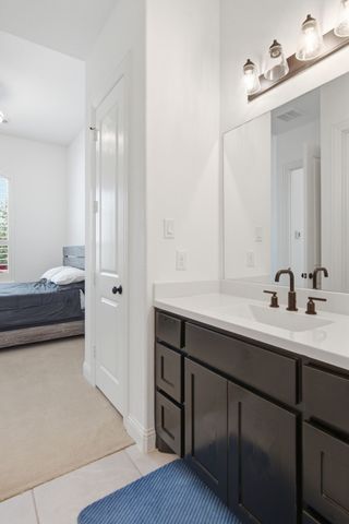 14213 Overlook Park Drive, Fort Worth, TX 76008