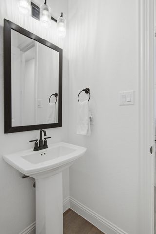 14213 Overlook Park Drive, Fort Worth, TX 76008