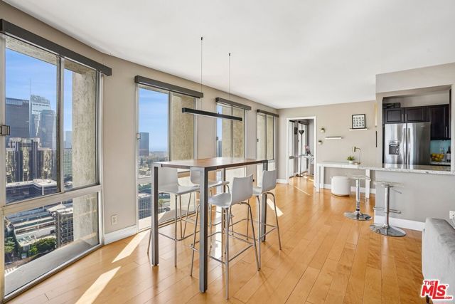 800 W 1st Street 2805, Los Angeles, CA 90012