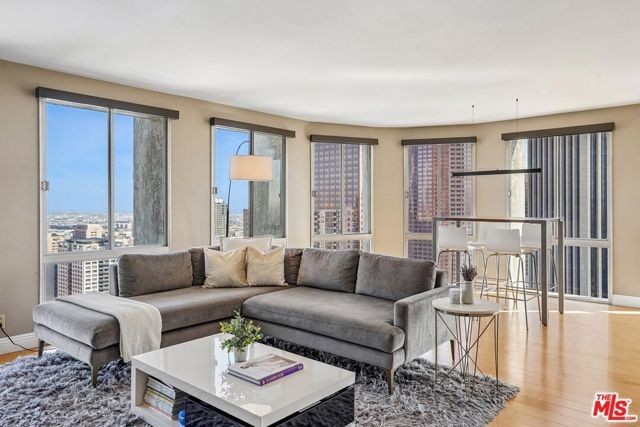 800 W 1st Street 2805, Los Angeles, CA 90012