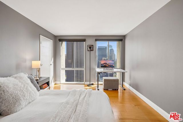 800 W 1st Street 2805, Los Angeles, CA 90012