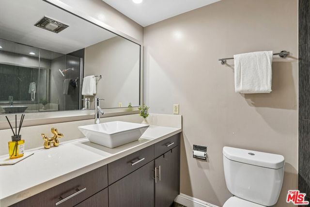 800 W 1st Street 2805, Los Angeles, CA 90012