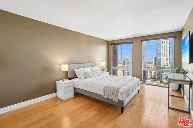 800 W 1st Street 2805, Los Angeles, CA 90012