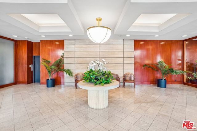 800 W 1st Street 2805, Los Angeles, CA 90012