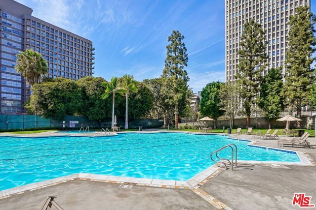 800 W 1st Street 2805, Los Angeles, CA 90012
