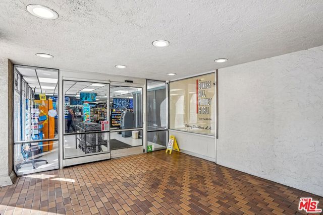 800 W 1st Street 2805, Los Angeles, CA 90012