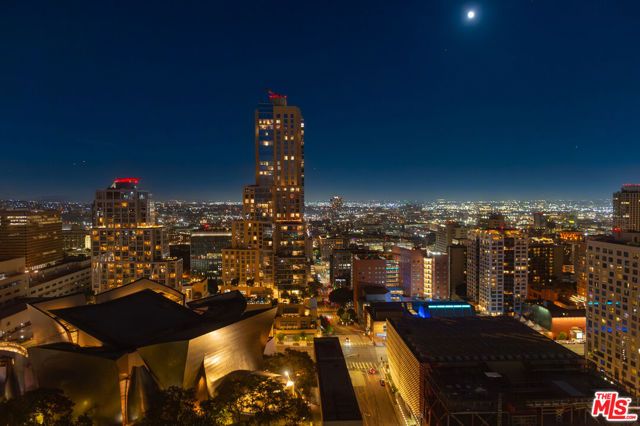 800 W 1st Street 2805, Los Angeles, CA 90012
