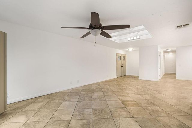 43255 Silktree Lane, Palm Desert, CA 92260