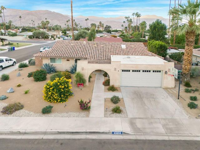 43255 Silktree Lane, Palm Desert, CA 92260