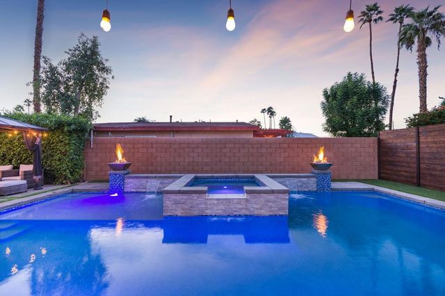 43255 Silktree Lane, Palm Desert, CA 92260