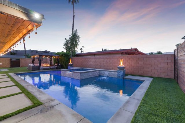 43255 Silktree Lane, Palm Desert, CA 92260