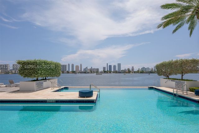 17111 SE Biscayne Blvd 1110, North Miami Beach, FL 33160