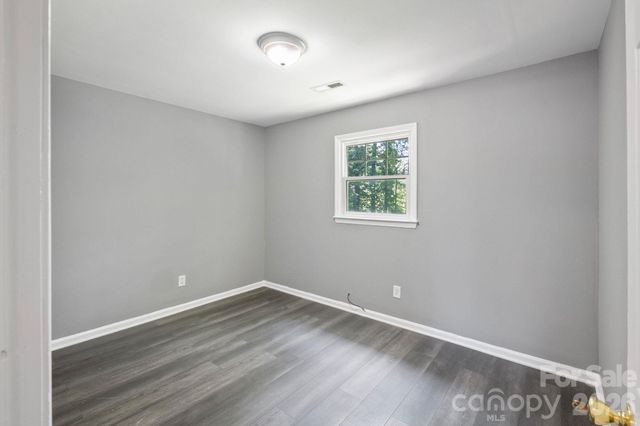 137 Hiram Road, Mooresville, NC 28117