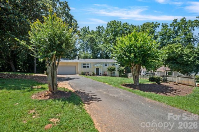 137 Hiram Road, Mooresville, NC 28117