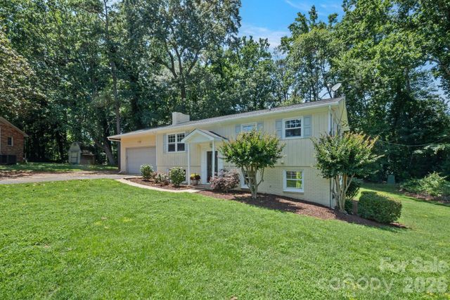 137 Hiram Road, Mooresville, NC 28117