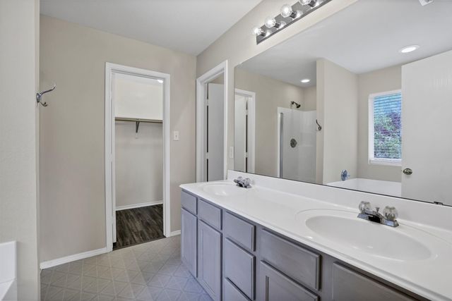 9641 Olivia Drive, Fort Worth, TX 76108