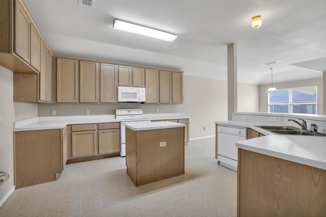9641 Olivia Drive, Fort Worth, TX 76108