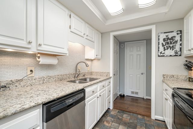 4001 Anderson Rd Unit B124, Nashville, TN 37217