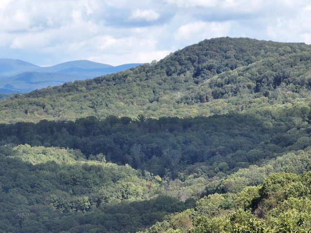 234 Stone Cliff Drive, Ellijay, GA 30536