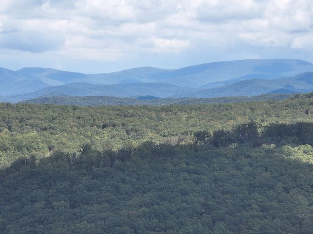 234 Stone Cliff Drive, Ellijay, GA 30536