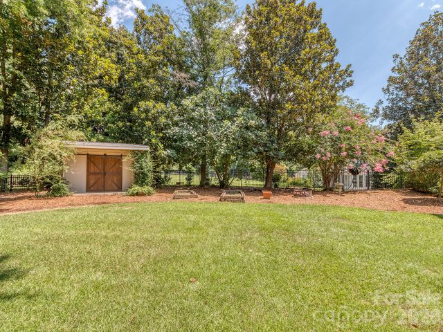 1733 White Pond Lane, Waxhaw, NC 28173