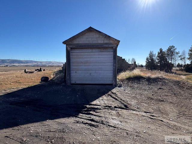 1417 N 1100 E, Shelley, ID 83274