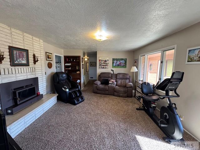 1417 N 1100 E, Shelley, ID 83274