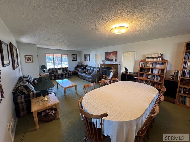 1417 N 1100 E, Shelley, ID 83274