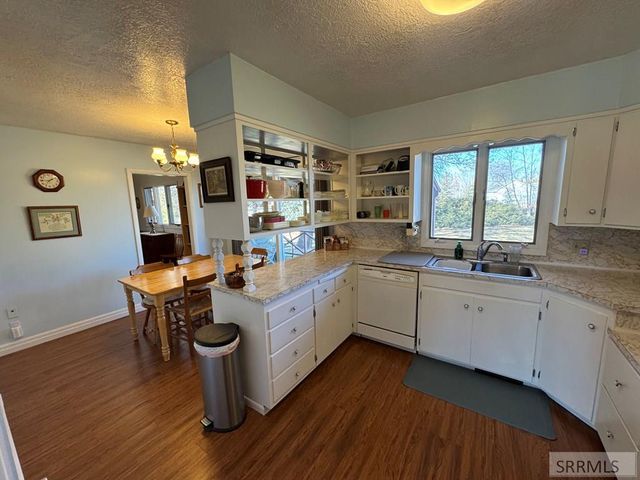 1417 N 1100 E, Shelley, ID 83274