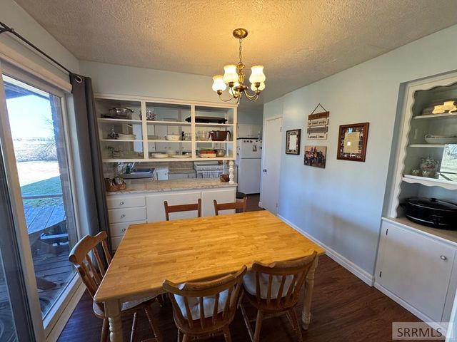 1417 N 1100 E, Shelley, ID 83274