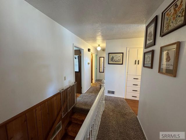 1417 N 1100 E, Shelley, ID 83274