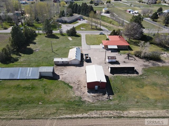 1417 N 1100 E, Shelley, ID 83274