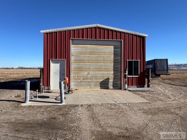 1417 N 1100 E, Shelley, ID 83274