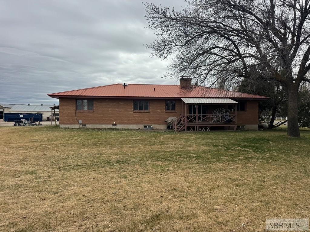 Image 17 of property listing at 1417 N 1100 E, Shelley, ID 83274