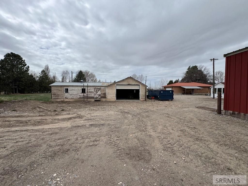 Image 22 of property listing at 1417 N 1100 E, Shelley, ID 83274