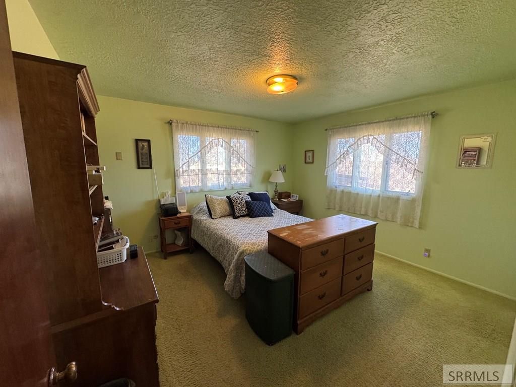 Image 42 of property listing at 1417 N 1100 E, Shelley, ID 83274