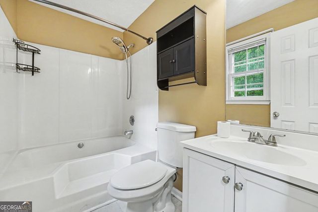 176 Deerfield Drive, Hiram, GA 30141