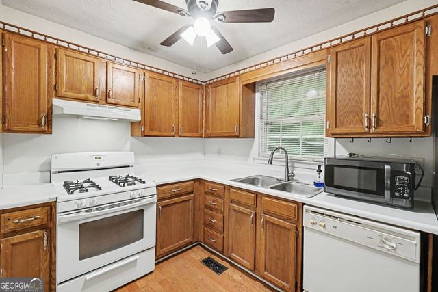 176 Deerfield Drive, Hiram, GA 30141