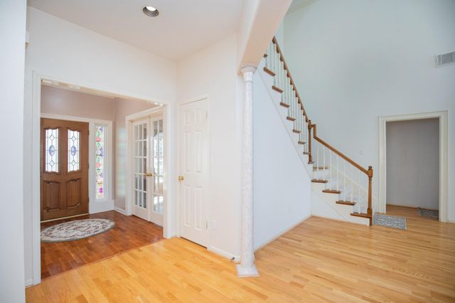 4631 Meadow Green Drive, Sugar Land, TX 77479