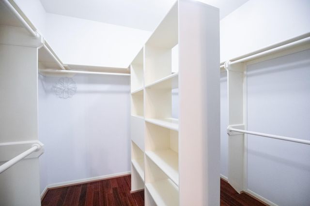 4631 Meadow Green Drive, Sugar Land, TX 77479