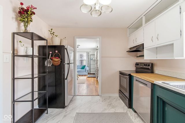 324 E 34th Street, Anderson, IN 46013