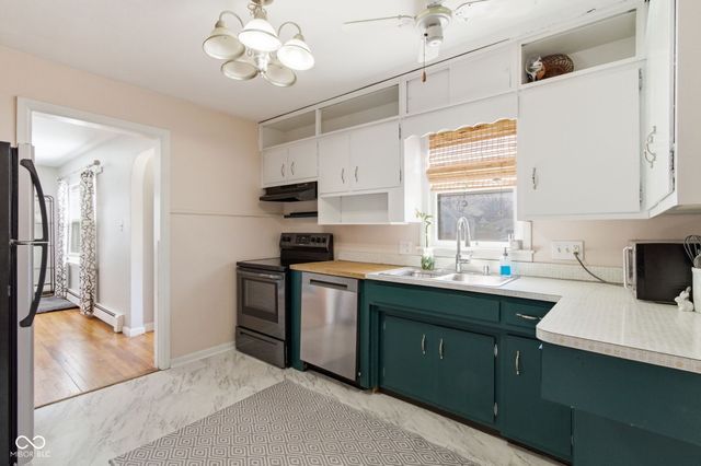 324 E 34th Street, Anderson, IN 46013