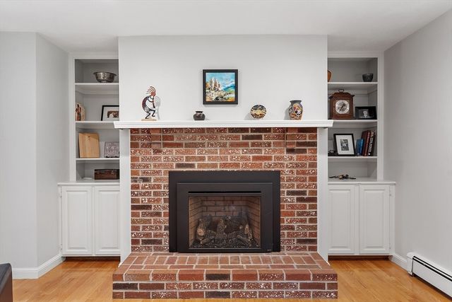 48 Cooney Rd, Tewksbury, MA 01876
