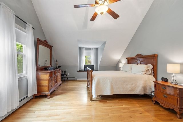 48 Cooney Rd, Tewksbury, MA 01876