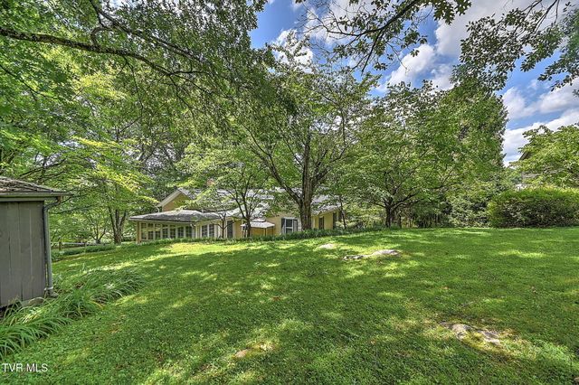 111 West Woodrow Avenue, Jonesborough, TN 37659