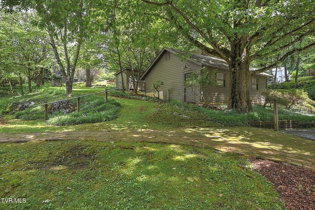 111 West Woodrow Avenue, Jonesborough, TN 37659