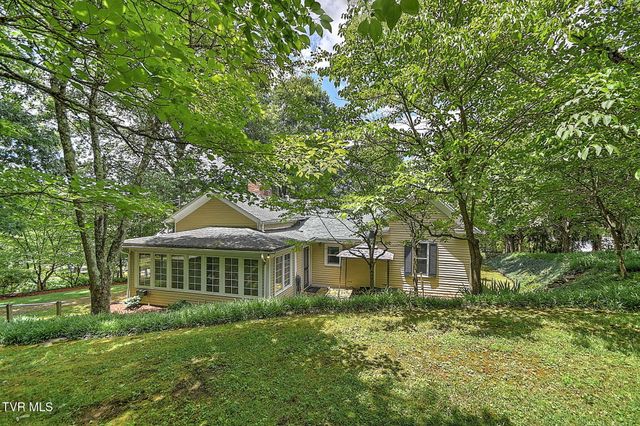111 West Woodrow Avenue, Jonesborough, TN 37659