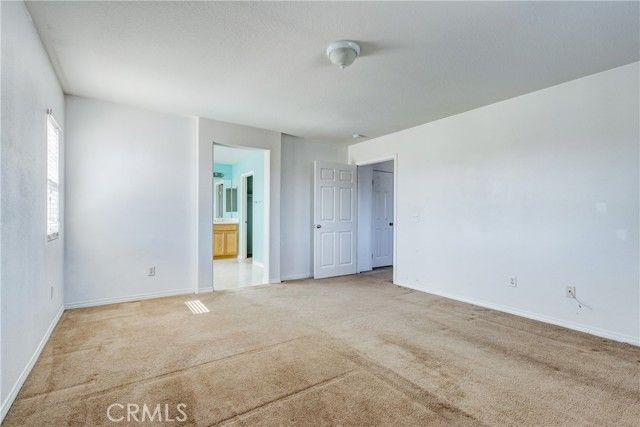 13816 Grant, Oak Hills, CA 92344