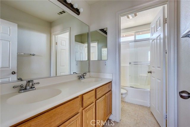 13816 Grant, Oak Hills, CA 92344