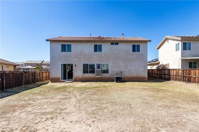 13816 Grant, Oak Hills, CA 92344